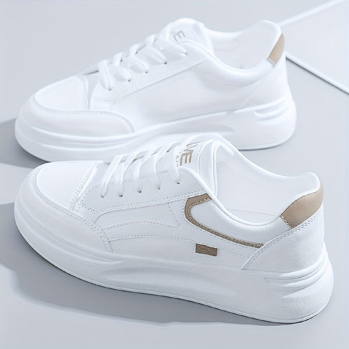 Eleganti Sneakers Bianche Leggere e Confortevoli