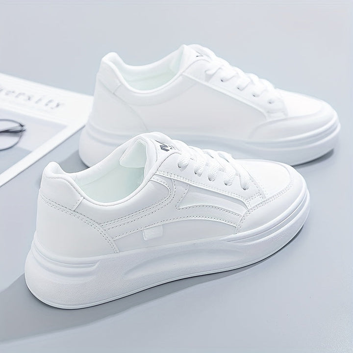Eleganti Sneakers Bianche Leggere e Confortevoli