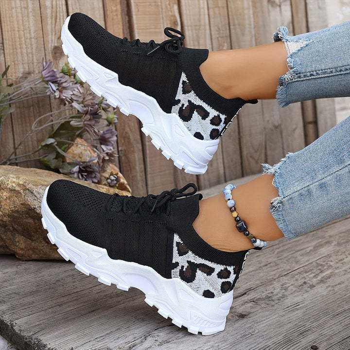 Scarpe da ginnastica comode e traspiranti