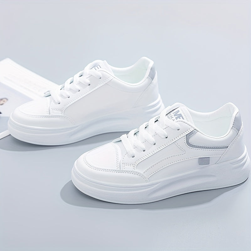 Eleganti Sneakers Bianche Leggere e Confortevoli