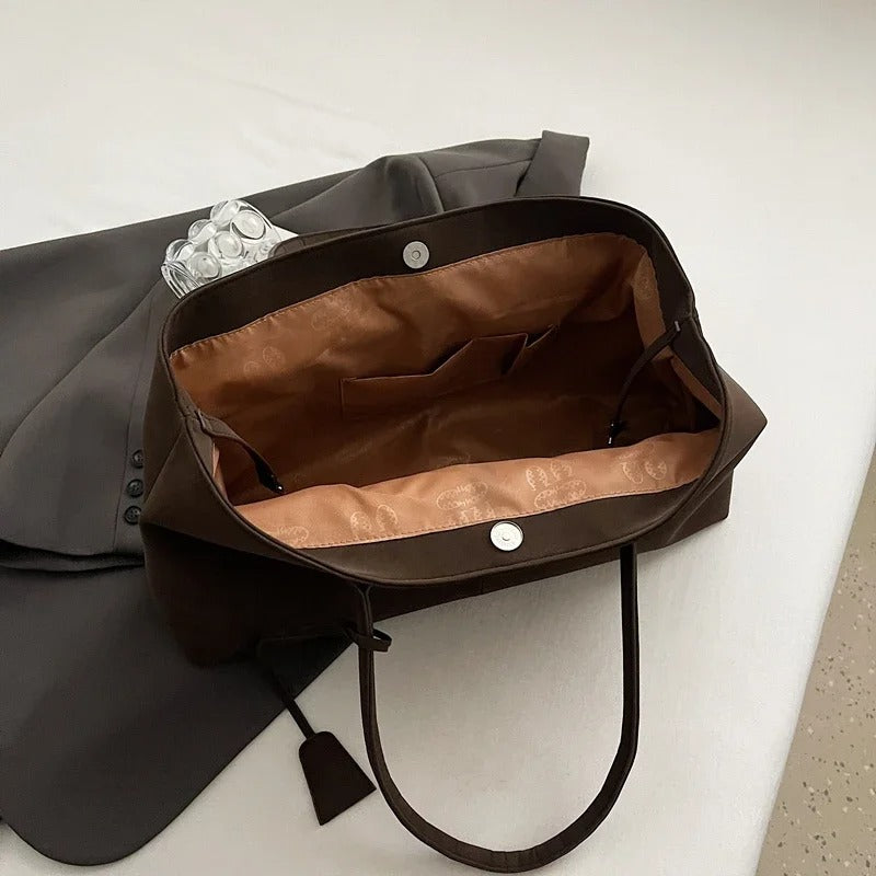 Klára™ | Grande borsa